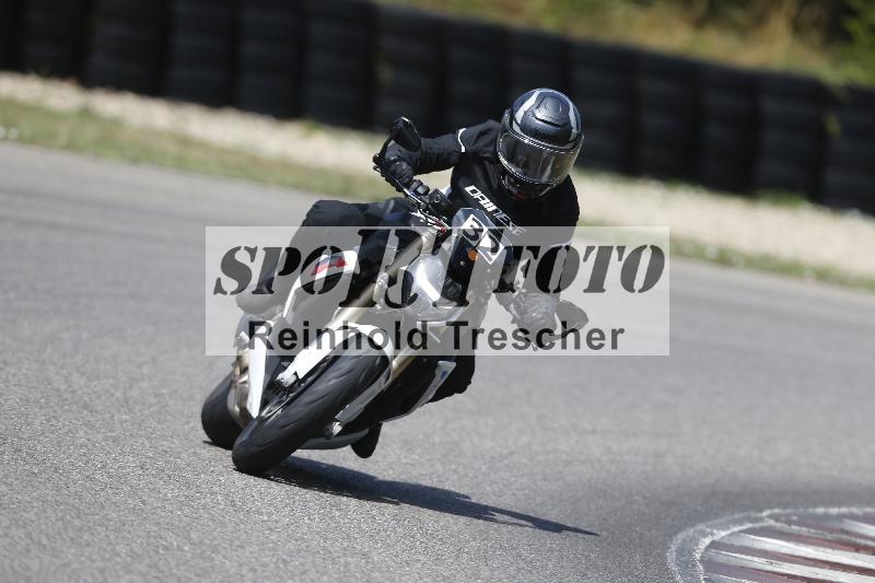 /24 16.07.2026  Cornu Master School ADR/rot-rouge/32